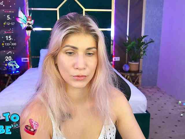 LenaLove webcam