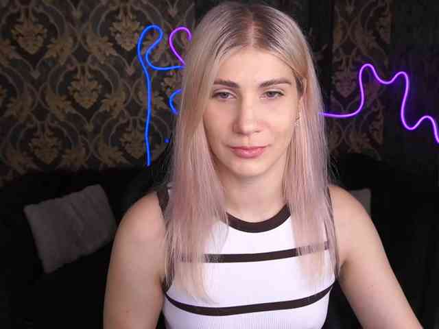 LenaLove webcam