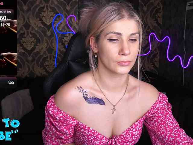 LenaLove webcam