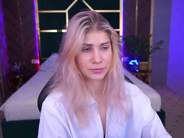 LenaLove webcam