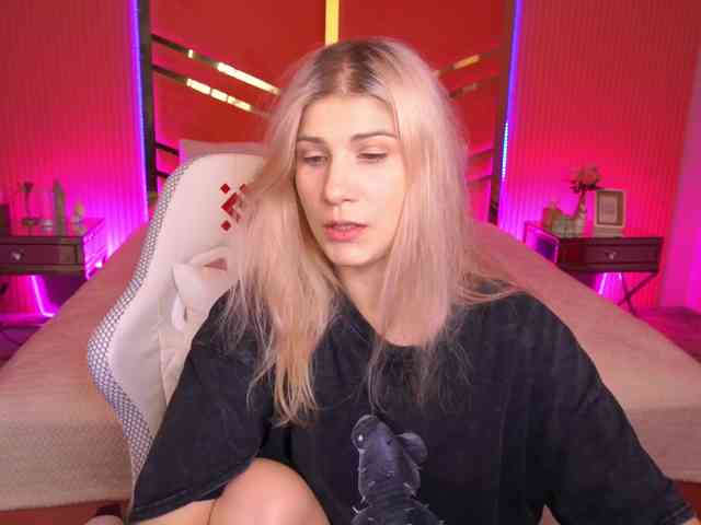 LenaLove webcam