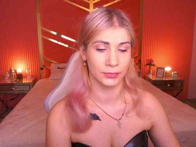 LenaLove webcam
