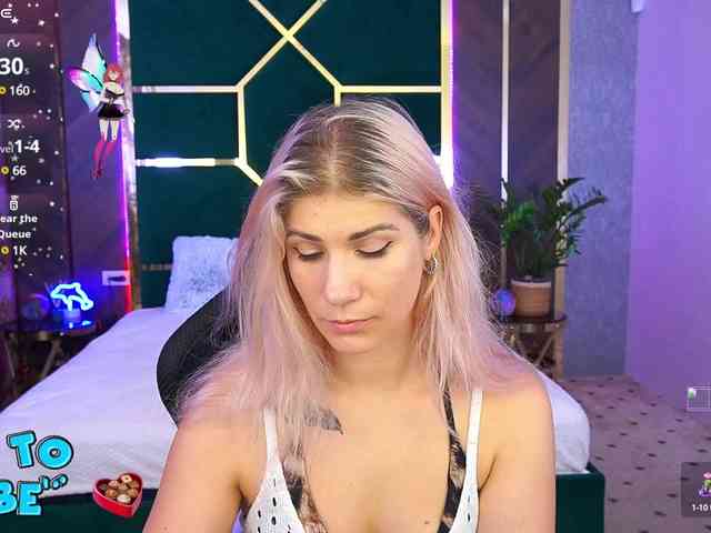 LenaLove webcam