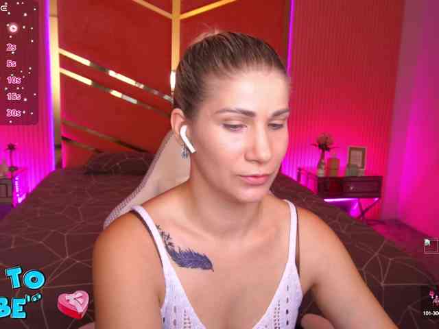 LenaLove webcam