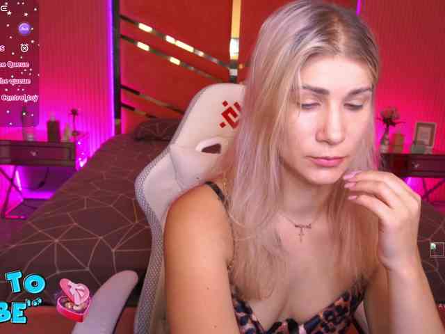 LenaLove webcam