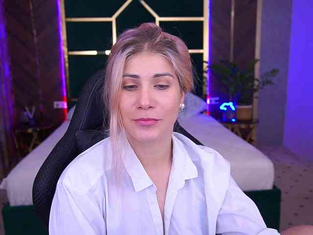 LenaLove webcam