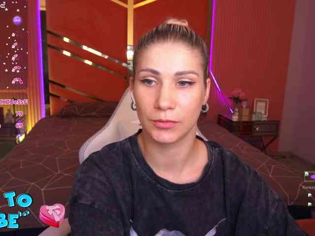 LenaLove webcam