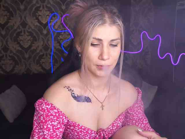 LenaLove webcam