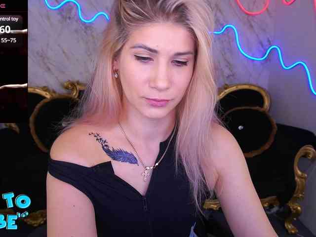 LenaLove webcam