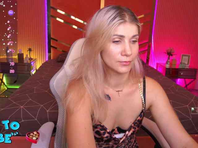 LenaLove webcam