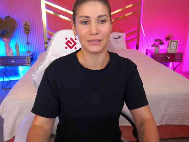CassandraGood Live Webcam on BongaCams CassandraGood Live Webcam on BongaCams