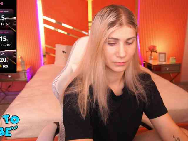 LenaLove webcam