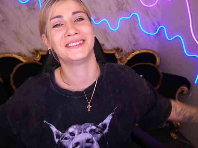 LenaLove webcam