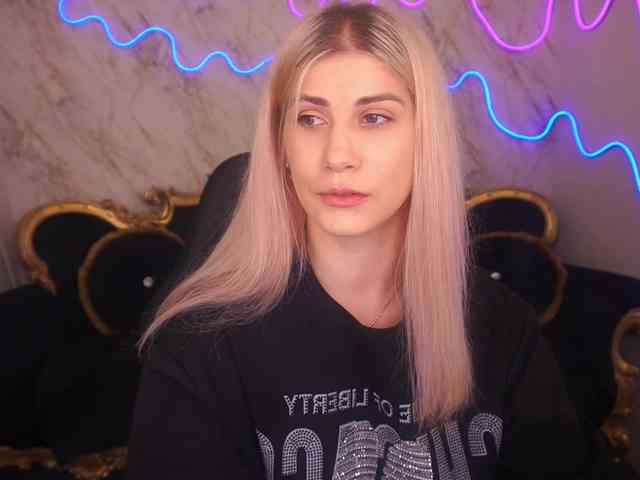 LenaLove webcam