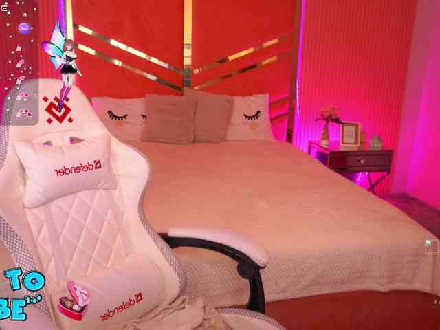 LenaLove webcam