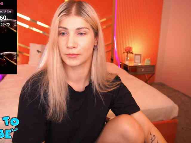 LenaLove webcam