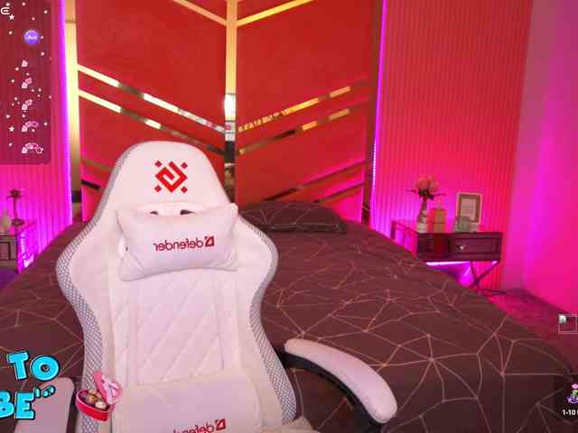 LenaLove webcam