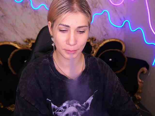 LenaLove webcam