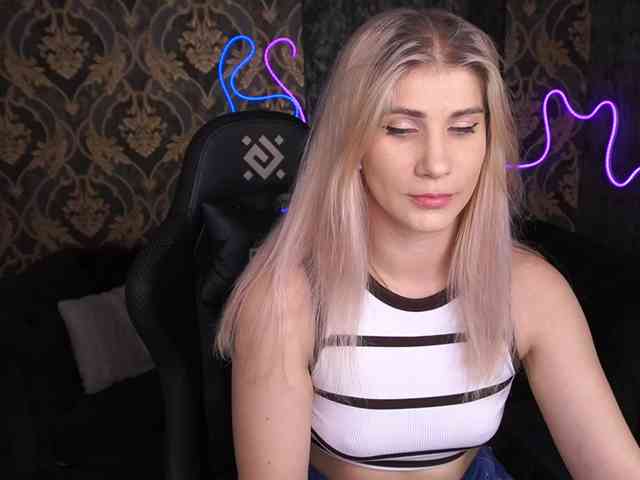 LenaLove webcam