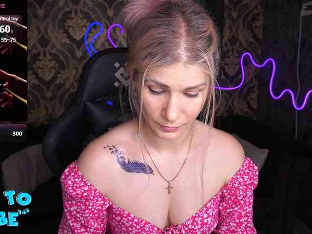 LenaLove webcam