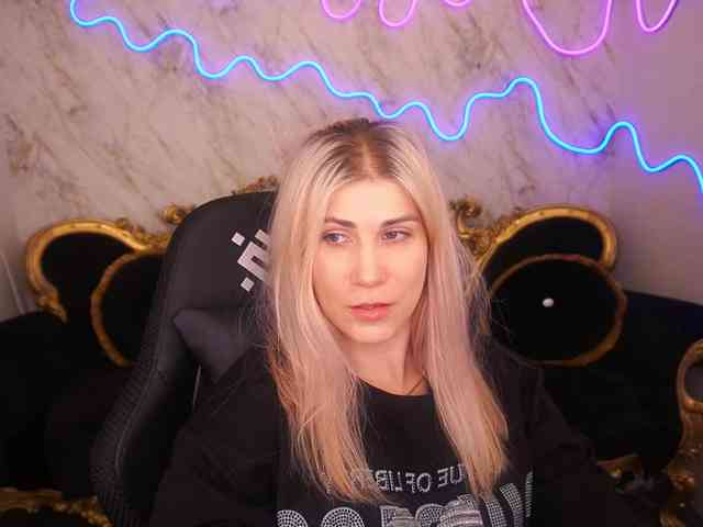 LenaLove webcam