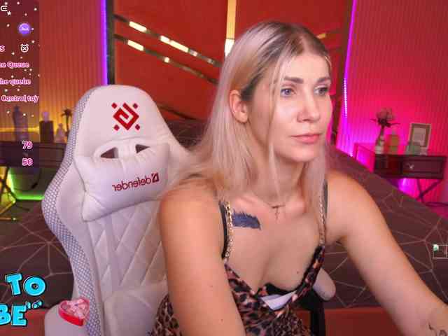 LenaLove webcam