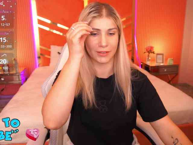 LenaLove webcam