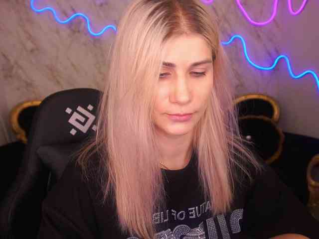 LenaLove webcam