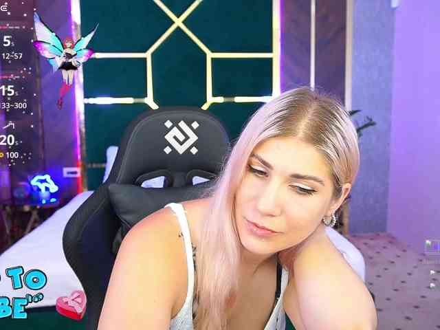 LenaLove webcam