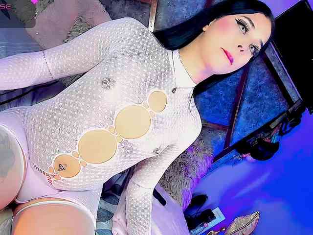 Gia21XXX Live Webcam on BongaCams