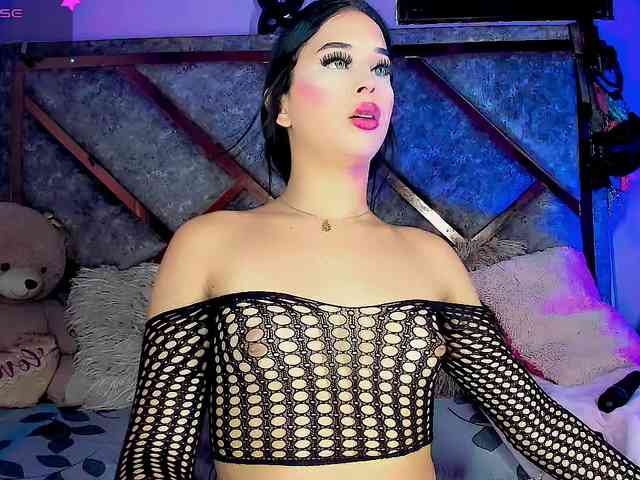 Gia21XXX Live Webcam on BongaCams