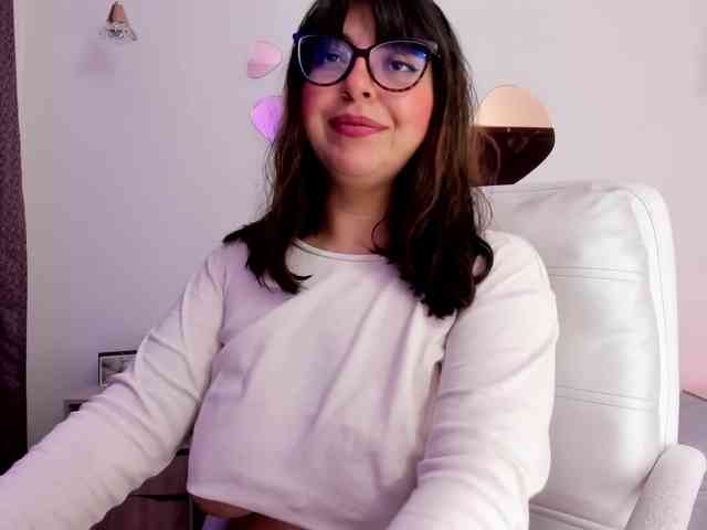 Anniie webcam