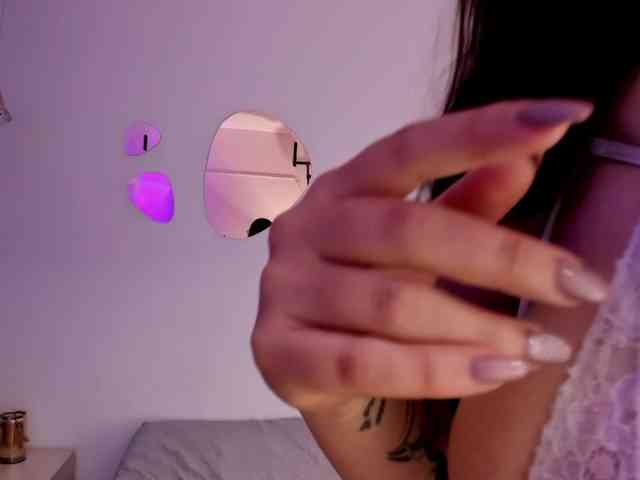 Anniie webcam
