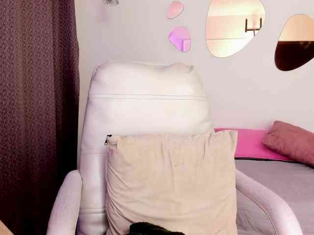 Anniie webcam