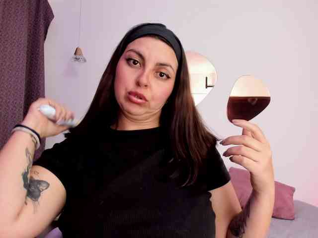 Anniie webcam