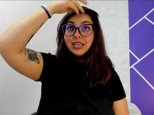 Anniie webcam