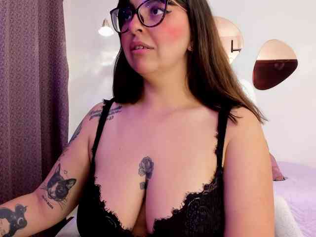 Anniie webcam