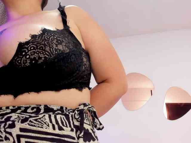 Anniie webcam