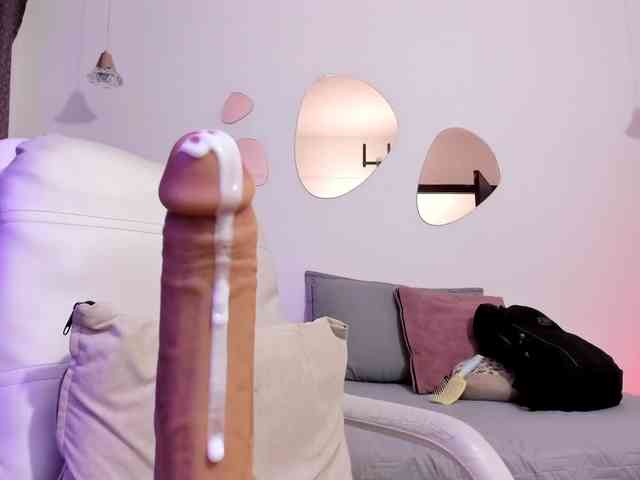Anniie webcam