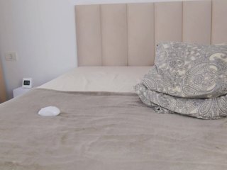 Saradiamond01 Porn Show