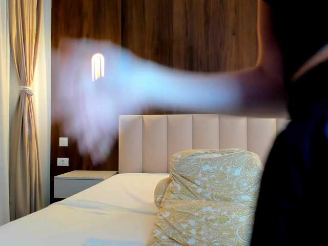 Saradiamond01's BongaCams show and profile