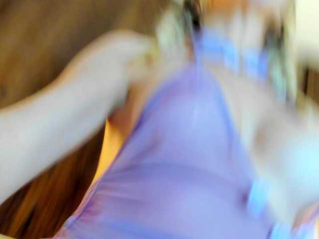 Saradiamond01's BongaCams show and profile