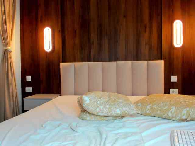 Saradiamond01 webcam