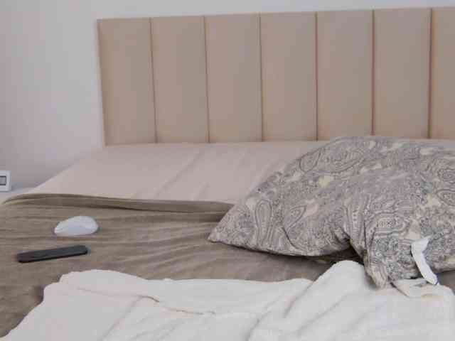 Saradiamond01 webcam