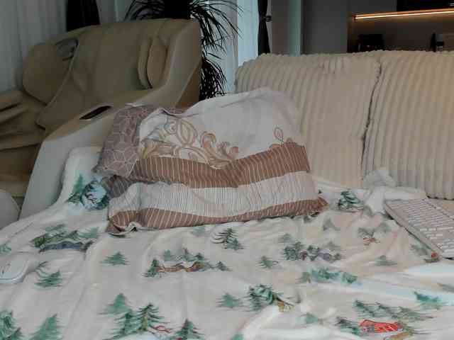 Saradiamond01 webcam