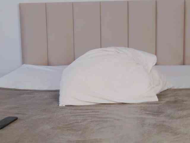 spy webcam Saradiamond01