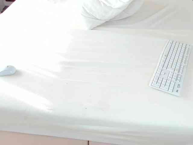 Saradiamond01 webcam