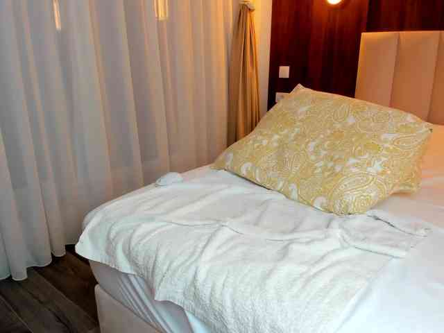 Saradiamond01 webcam