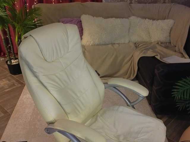 Lilu5107's BongaCams show and profile