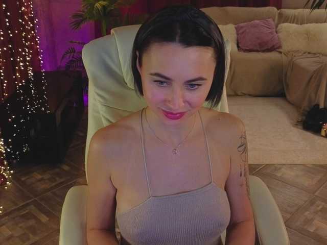 Lilu5107's BongaCams show and profile